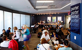 Uma imagem do recém-inaugurado salão de passageiros da Porter Airlines, no Aeroporto Internacional Newark Liberty, em Newark, NJ. (The Canadian Press / Porter Airlines)