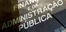 DENTRO DE 15 DIAS DECIDIDOS CORTES NOS SALÁRIOS DA FUNÇÃO PÚBLICA