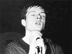 MORREU COMPANHEIRA BELGA DE IAN CURTIS