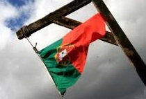 TRIBUNAL DE FARO ABSOLVEU AUTOR DA OBRA “PORTUGAL NA FORCA”