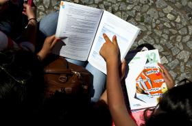 FATURA DOS MANUAIS ESCOLARES PODE ULTRAPASSAR OS 250 EUROS POR ALUNO