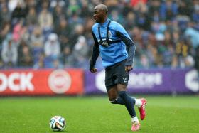 FC PORTO ENCAIXA 30 MILHÕES COM VENDA DE MANGALA AO MANCHESTER CITY
