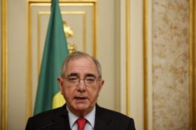 PORTUGAL CONDENA “CATÁSTROFE HUMANA DE GRANDES DIMENSÕES” NO IRAQUE — MNE