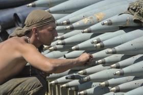 SEPARATISTAS PRÓ-RUSSOS ABATEM MIG-29 NA REGIÃO UCRANIANA DE LUGANSK