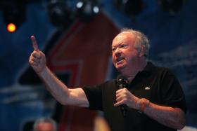 JARDIM CRITICA MEDIOCRIDADE DA CLASSE POLÍTICA PORTUGUESA