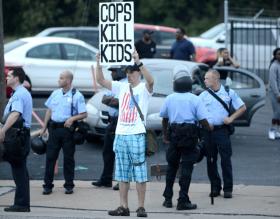 RECOLHER OBRIGATÓRIO NO MISSOURI DESAFIADO COM DISTURBIOS