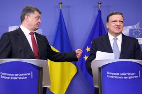 DURÃO BARROSO ALERTA PARA PERIGO DE SITUAÇÃO SEM RETORNO NA UCRÂNIA