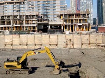 As baixas taxas de juro do crédito à habitação têm fomentado a construção residencial no Canadá (Direitos Reservados)
