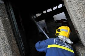 SEGUNDA EXPLOSÃO EM MORADIA DE VILA REAL FERE SEM GRAVIDADE CINCO BOMBEIROS