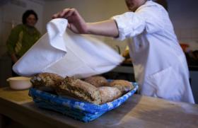 MAIS DE 90% DA POPULAÇÃO DO CENTRO ADERE A PROGRAMA DE DIMINUIÇÃO DE SAL NO PÃO