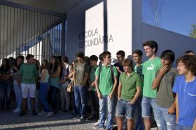 PAIS DE ALUNOS IMPEDIRAM ARRANQUE DAS AULAS NA SECUNDÁRIA DO MARCO DE CANAVESES