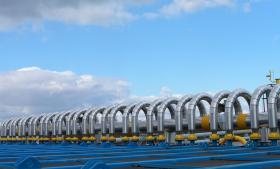 ESLOVÁQUIA COMEÇA A ABASTECER UCRÂNIA DE GÁS NATURAL