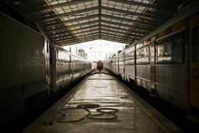 LIGAÇÃO FERROVIÁRIA ENTRE SANTA APOLÓNIA E O ORIENTE CONDICIONADA DESDE AS 13:00