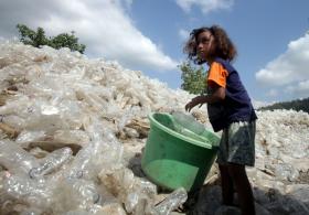 GOVERNO DE TIMOR-LESTE APOIA 20 PESSOAS NA ABERTURA DE LOJAS DO POVO