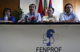 FENPROF DIZ QUE GOVERNO ESBANJOU 200 ME EM ENSINO PARTICULAR NA REGIÃO CENTRO