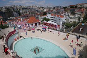 MAIS DE 80 MIL FREGUESES E TURISTAS VISITARAM A PRAIA NO JARDIM LISBOETA DO TOREL