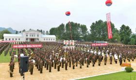 COREIA DO NORTE CONDENA NORTE-AMERICANO A 6 ANOS DE TRABALHOS FORÇADOS