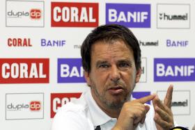 MANUEL MACHADO QUER TRIUNFO PARA “ELEVAR NÍVEIS EMOCIONAIS E DE CONFIANÇA”