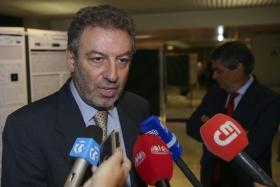 MINISTRO NEGA ATRASO NA DIVULGAÇÃO DAS LISTAS DE PROFESSORES COLOCADOS