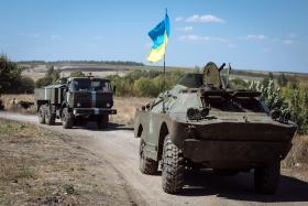 PRESIDENTES UCRANIANO E RUSSO ACORDAM CESSAR-FOGO