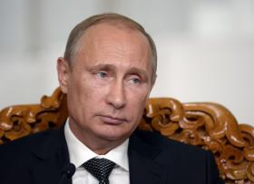 PUTIN ACUSA PAÍSES OCIDENTAIS DE UTILIZAREM CRISE NA UCRÂNIA PARA “REANIMAR” A NATO