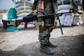 NATO GARANTE QUE “CERCA DE MIL SOLDADOS RUSSOS” PERMANECEM NO LESTE DA UCRÂNIA