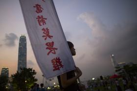 DETENÇÕES E FERIDOS EM PROTESTO PELA DEMOCRACIA EM HONG KONG