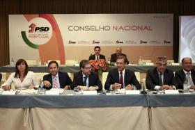PSD PROMETE MEDIDAS PRÓ-NATALIDADE NO ORÇAMENTO E “REVOLUÇÃO” NOS PROCESSOS DE ADOÇÃO