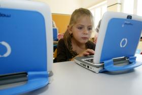 MÉXICO JÁ COMPROU 120 MIL COMPUTADORES MAGALHÃES