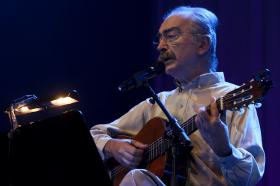 JOSÉ MÁRIO BRANCO RECEBE PRÉMIO TENCO