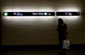 MOVIMENTO DE UTENTES CRITICA FALTA DE MANUTENÇÃO NAS ESTAÇÕES DO METRO DE LISBOA