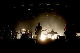 GUITARRISTA PORTUGUÊS PEIXE EM CONCERTO EM LONDRES