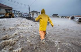 CINCO ILHAS AÇORIANAS SOB AVISO AMARELO ATÉ AO MEIO-DIA DE SÁBADO DEVIDO À CHUVA