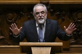 OE2015: PS DECIDE POR UNANIMIDADE VOTAR CONTRA NA GENERALIDADE
