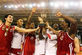 BENFICA CONQUISTA TROFÉU ANTÓNIO PRATAS EM BASQUETEBOL