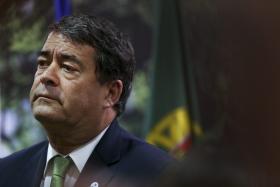 MARINHO E PINTO VAI FAZER “STRIP TEASE” DO VENCIMENTO QUE “OUTROS SE RECUSAM A FAZER”