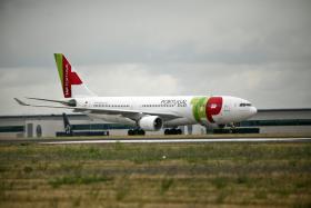 TRIPULANTES DA TAP MARCAM GREVE DE QUATRO DIAS