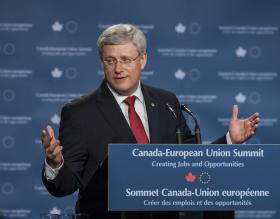 CANADÁ VAI ENVIAR AVIÕES PARA O IRAQUE PARA COMBATER GRUPO ESTADO ISLÂMICO