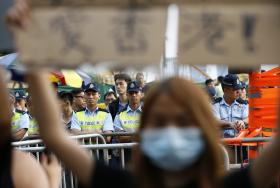 HONG KONG: FESTEJOS DO DIA NACIONAL DA CHINA ARRANCAM EM AMBIENTE PACÍFICO