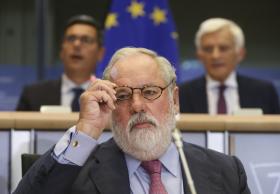 COMISSÁRIO EUROPEU NOMEADO POR ESPANHA NEGA QUE TENHA VÍNCULOS COM PETROLÍFERAS