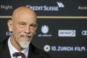 CÂMARA DE LISBOA QUER ATRIBUIR MEDALHA DE OURO AO ATOR JOHN MALKOVICH