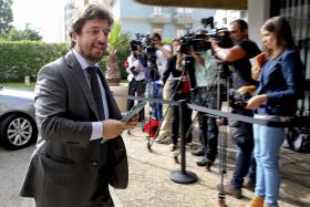 GOVERNO TEM POSIÇÃO “COMUM” SOBRE EVENTUAL DESCIDA DE IMPOSTOS – POIARES MADURO