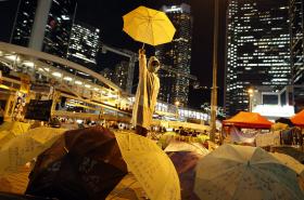 GOVERNO DE HONG KONG ROMPE NEGOCIAÇÕES COM ESTUDANTES