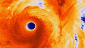TUFÃO VONGFONG CONTINUA A AFETAR JAPÃO