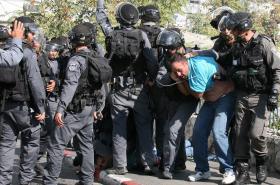 CONFRONTOS ENTRE PALESTINIANOS E POLÍCIA ISRAELITA JUNTO À ESPLANADA DAS MESQUITAS