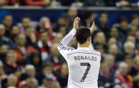 RONALDO COM “TRI” DE PRÉMIOS, UM DOS QUAIS O DE MELHOR JOGADOR DA LIGA ESPANHOLA