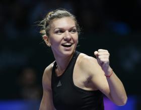 SIMONA HALEP JUNTA-SE A SERENA WILLIAMS NA FINAL DOS CAMPEONATOS FINAIS DA WTA