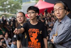 HONG KONG: HOMEM DE 61 ANOS DETIDO DEPOIS DE AGRESSÕES A JORNALISTAS