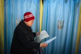 PRÓ-OCIDENTAIS E NACIONALISTAS COM VITÓRIA ESMAGADORA NA UCRÂNIA – SONDAGEM