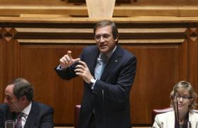 PASSOS COELHO ESPERA ACABAR “COM CHAGA DA DÍVIDA” DOS HOSPITAIS ATÉ AO FIM DA LEGISLATURA